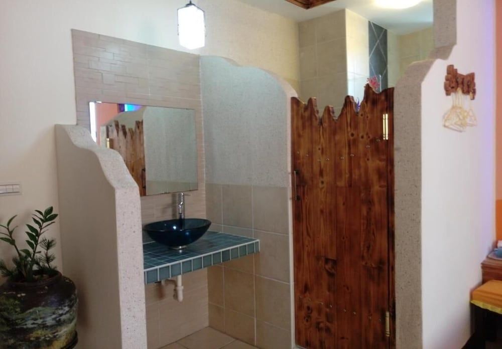 Xing Yu Inn Superior Double Room 6