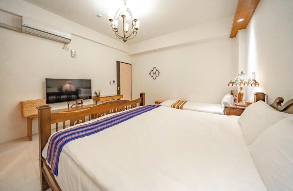 Classic Triple Room, 1 Bedroom, Balcony, Mountain View