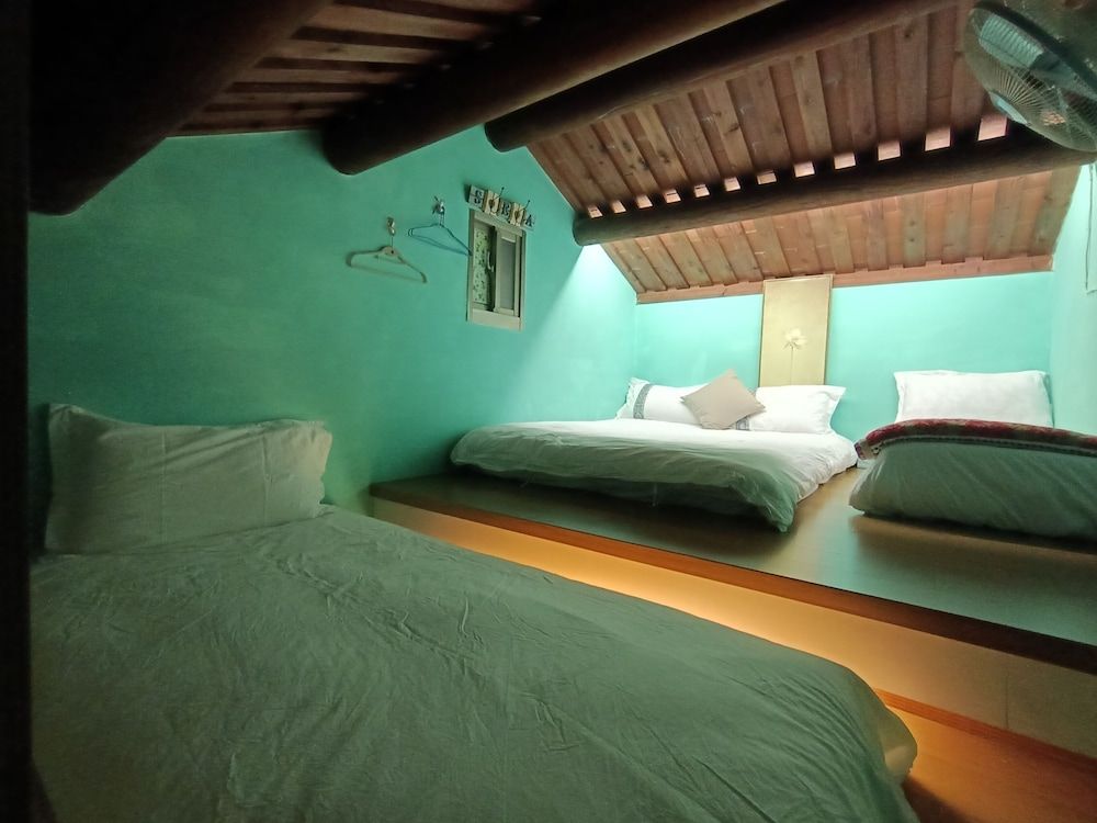 Mofan hotel Gallery House 5