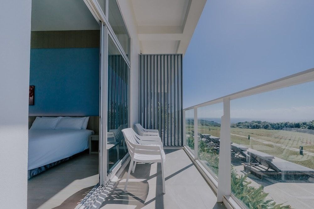 Sunlight on the peninsula Superior Double Room, Balcony, Sea View (101.102) 4