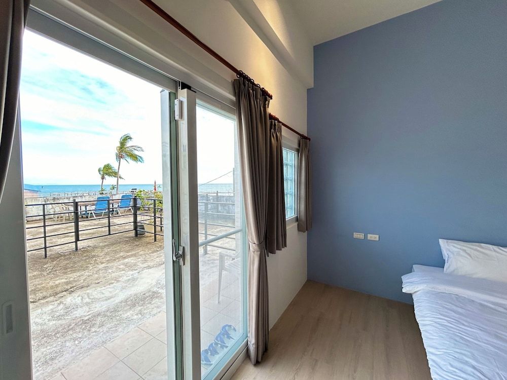 Dulan Najie Bay Inn Comfort Double Room, Partial Ocean View 4