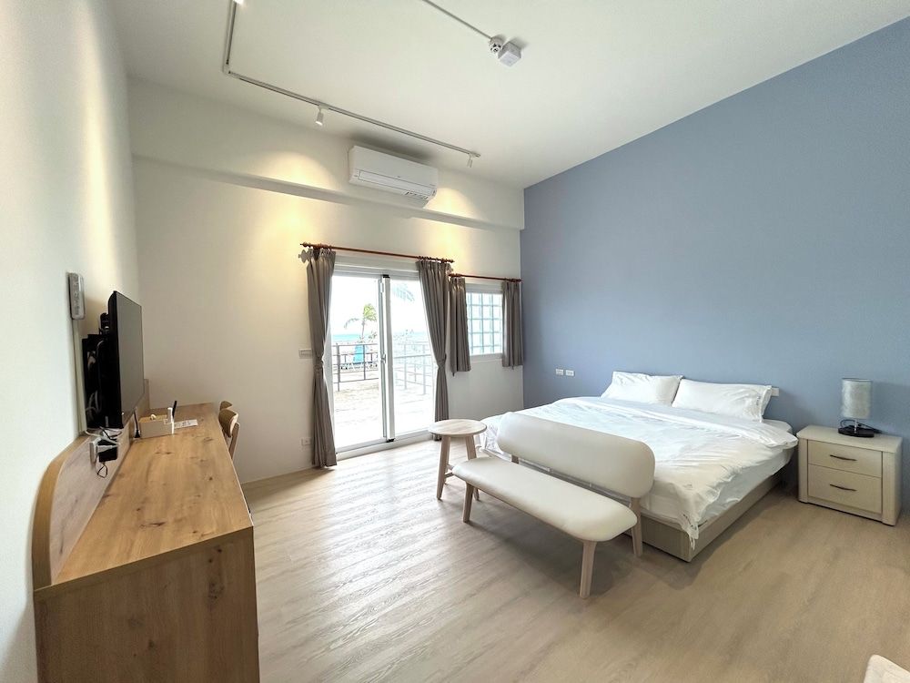 Dulan Najie Bay Inn Comfort Double Room, Partial Ocean View 3