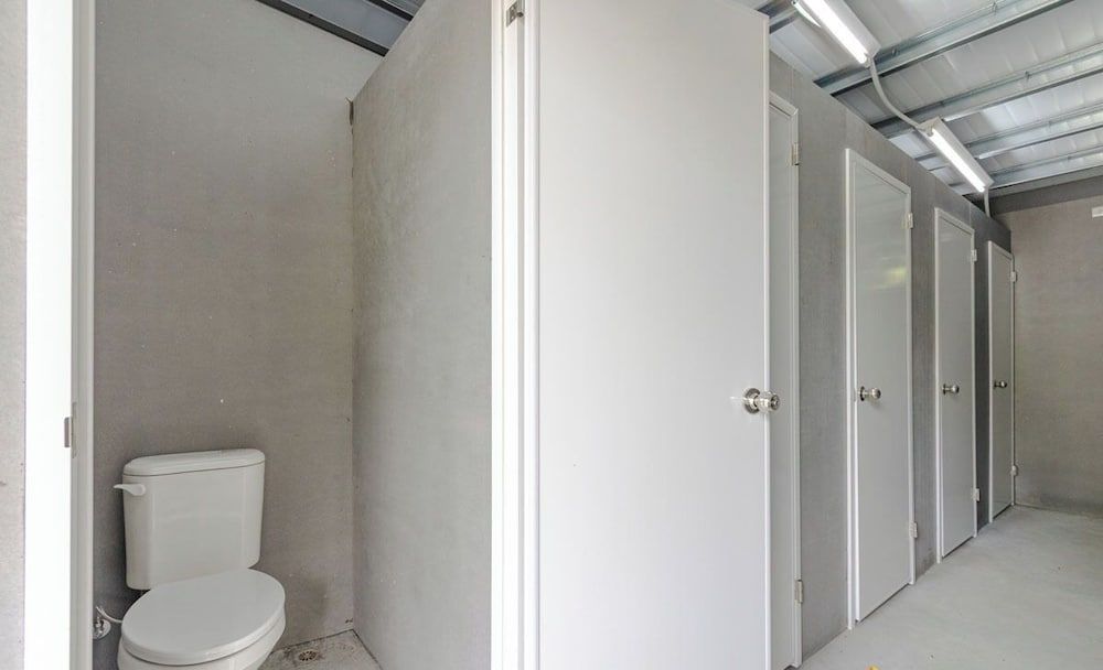 Tai Ping Shan Inn Camper 4 person room 23