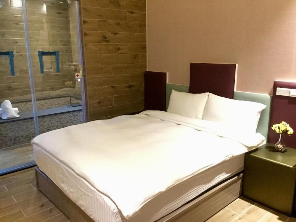 Now and Then Hot Spring Inn Basic Double Room 5