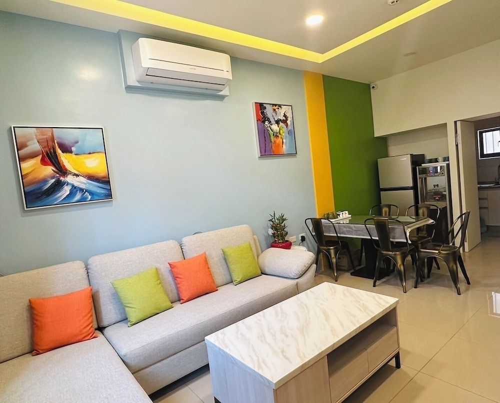 Time Hostel Jincheng Station Branch Deluxe Quadruple Room 8