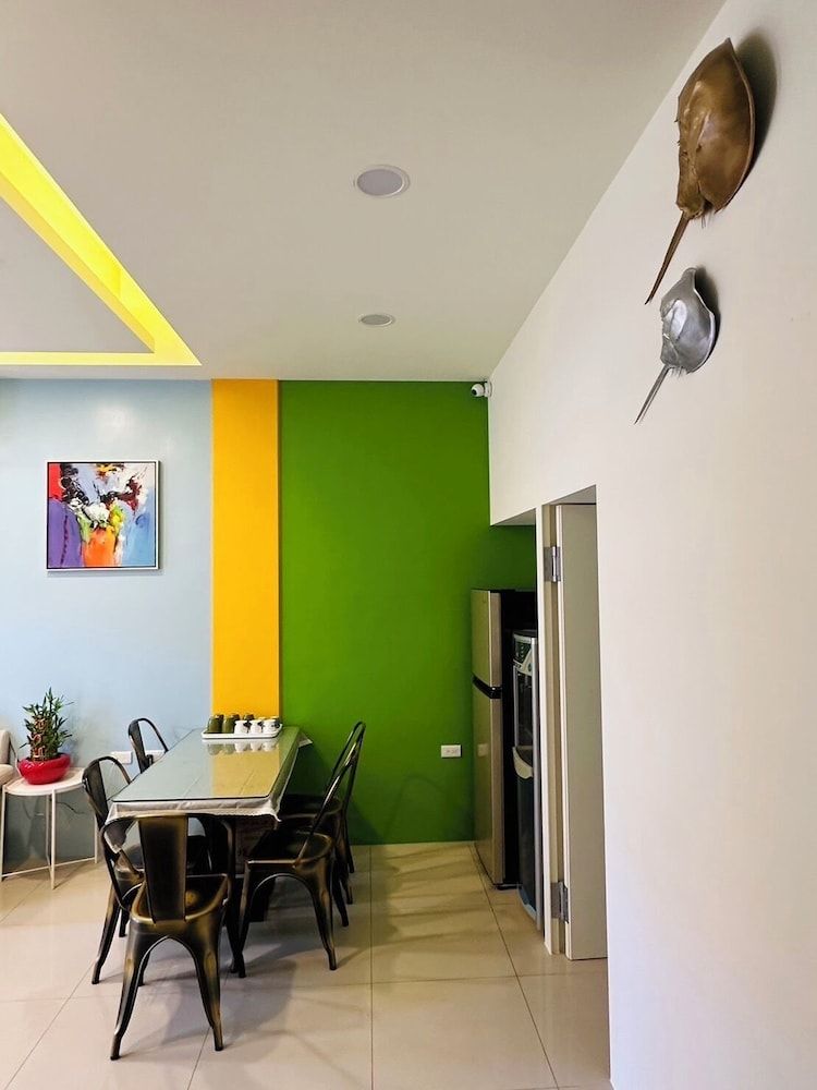 Time Hostel Jincheng Station Branch Deluxe Quadruple Room 12