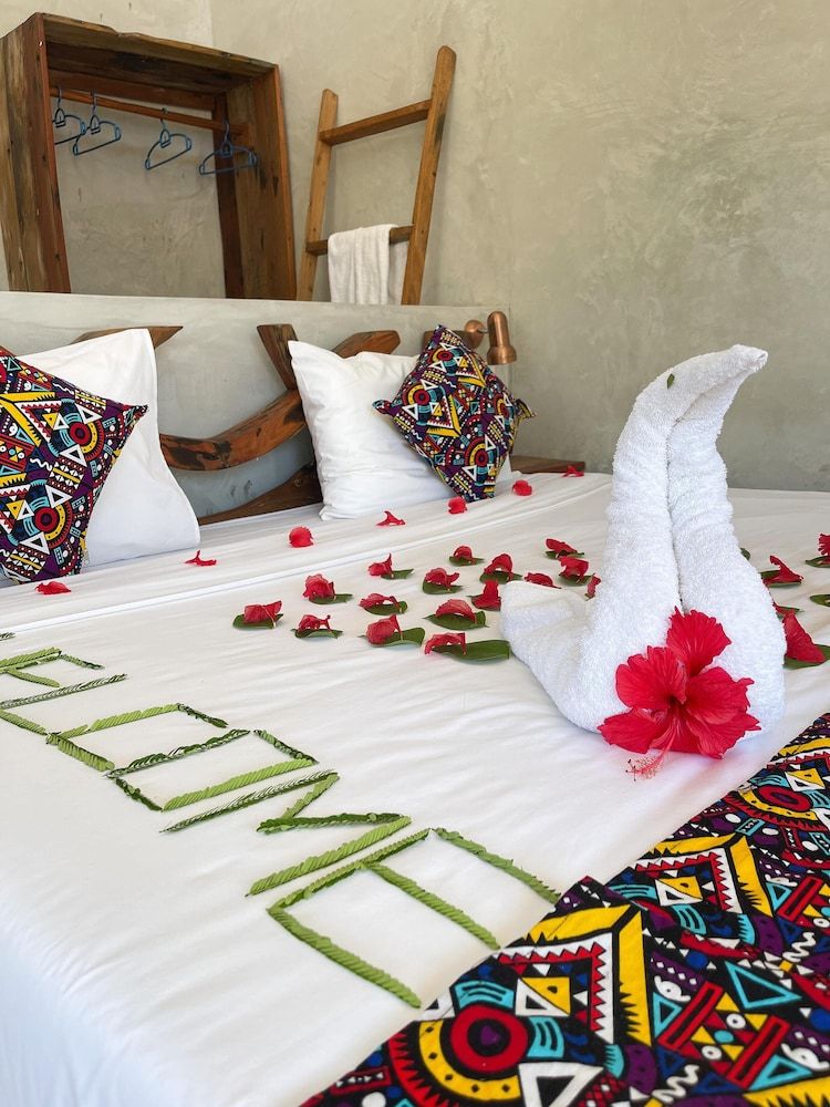 Mambo Cabana Design Room 4