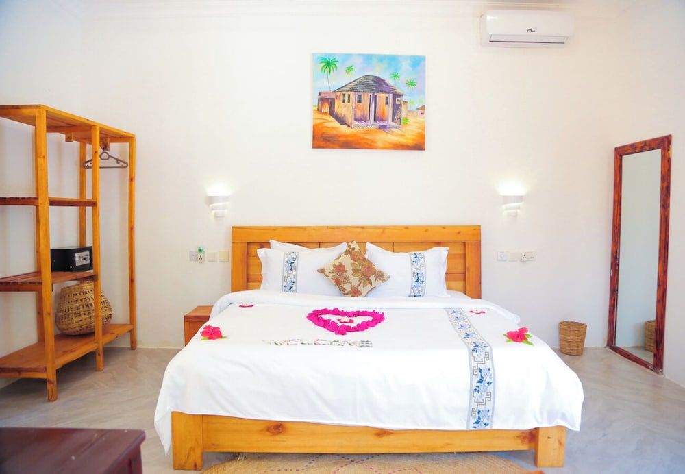 Palm Cultural Village Standard Room 3