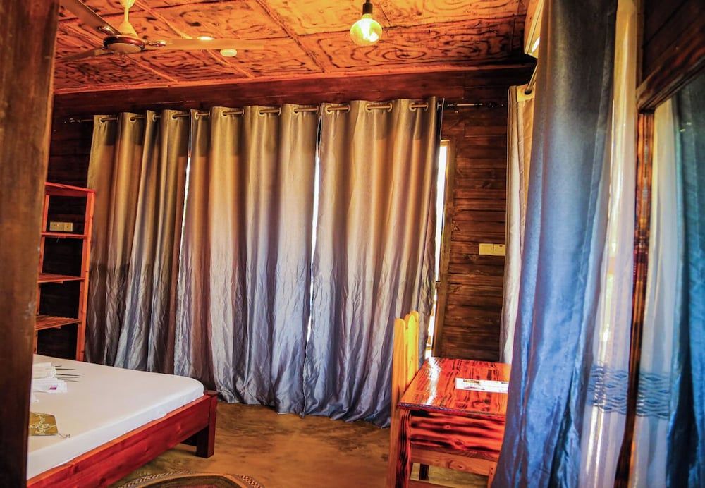 Palm Cultural Village Deluxe Suite with Jacuzzi 5