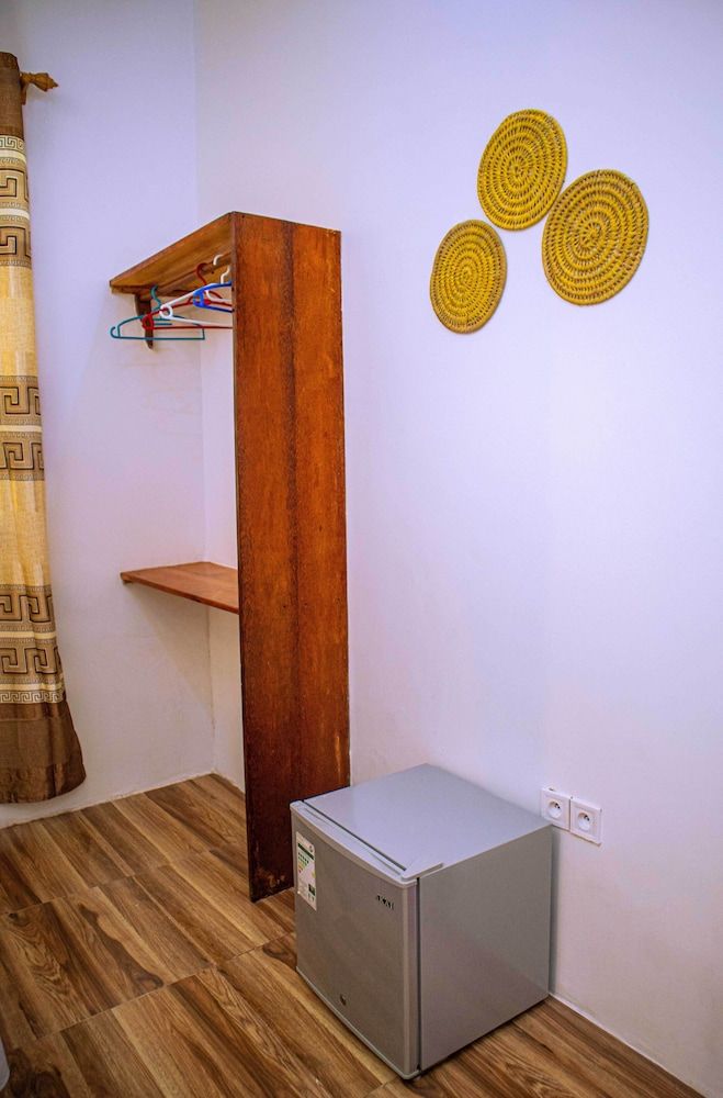 Ondo House Standard Double Room 4