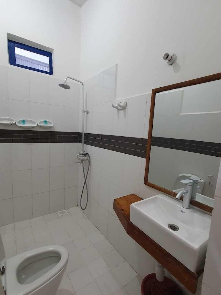 Ondo House Family Room 14