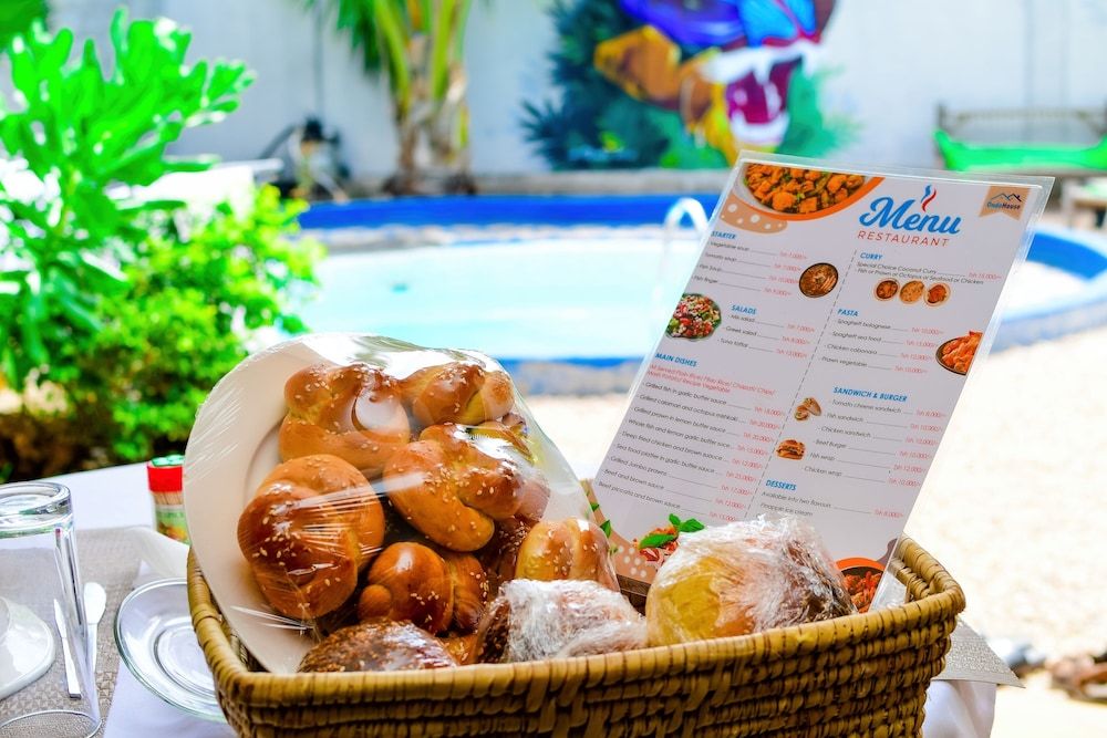 Ondo House Family Room 15