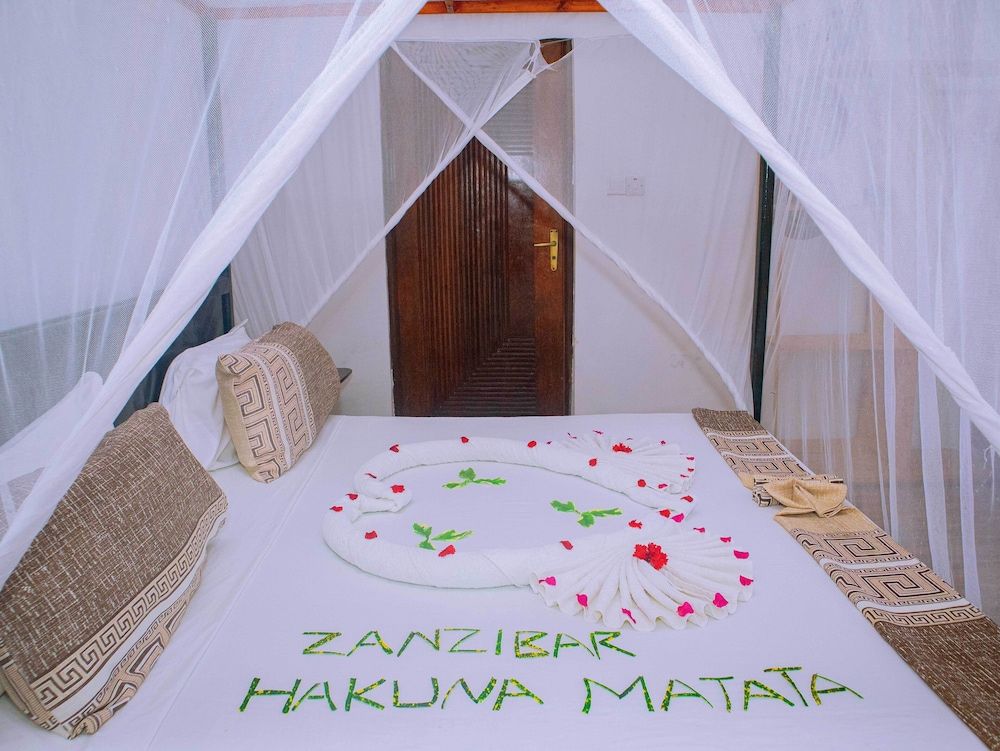 Ondo House Standard Double Room 14