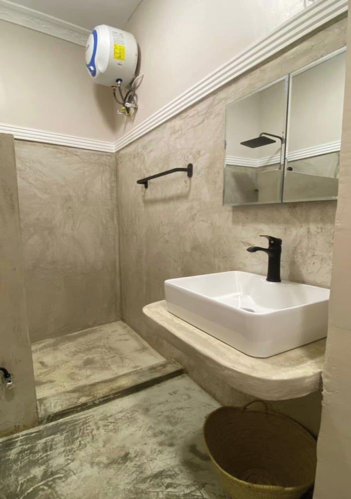 Hanaia House Superior Double Room 20