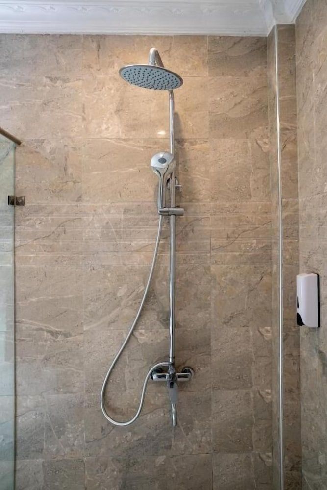 MANOLO Beach Resort Superior Suite 9