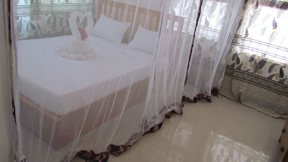 Superior Double or Twin Room, 1 Bedroom, Pool View