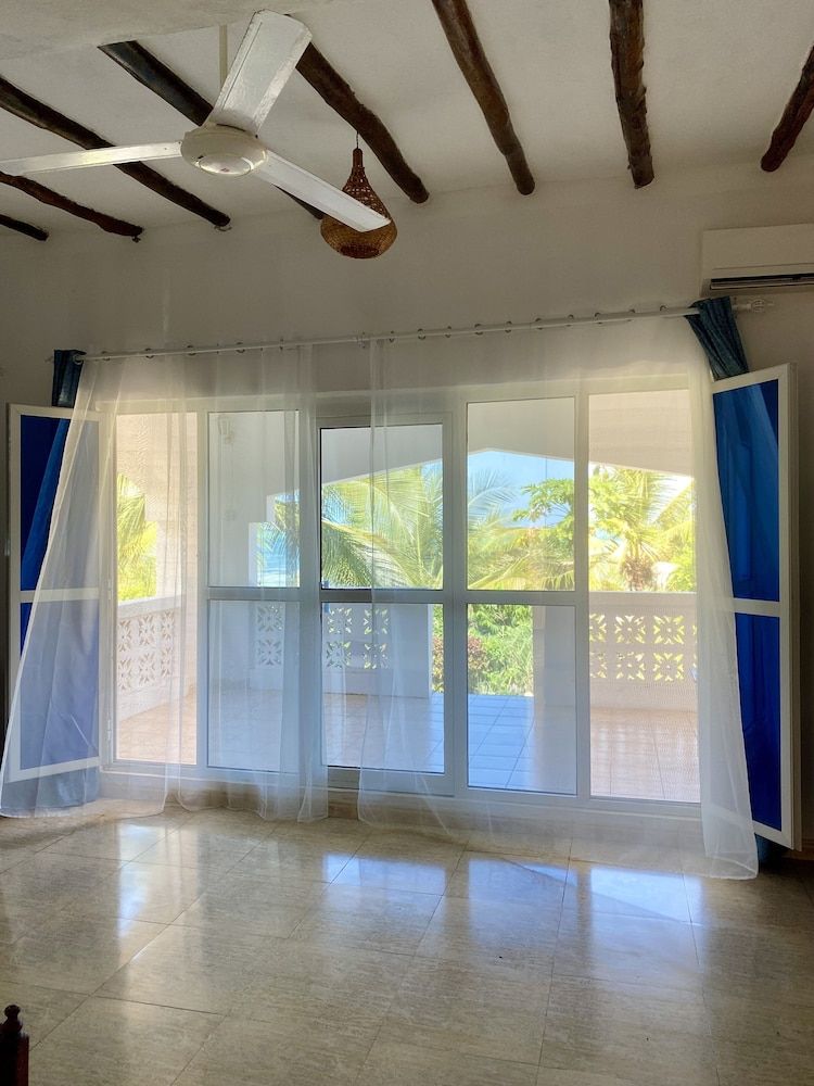 White Star Ocean View Hotel Deluxe Double Room, Ocean View 5