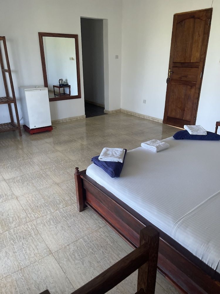 White Star Ocean View Hotel Deluxe Double Room, Ocean View 11