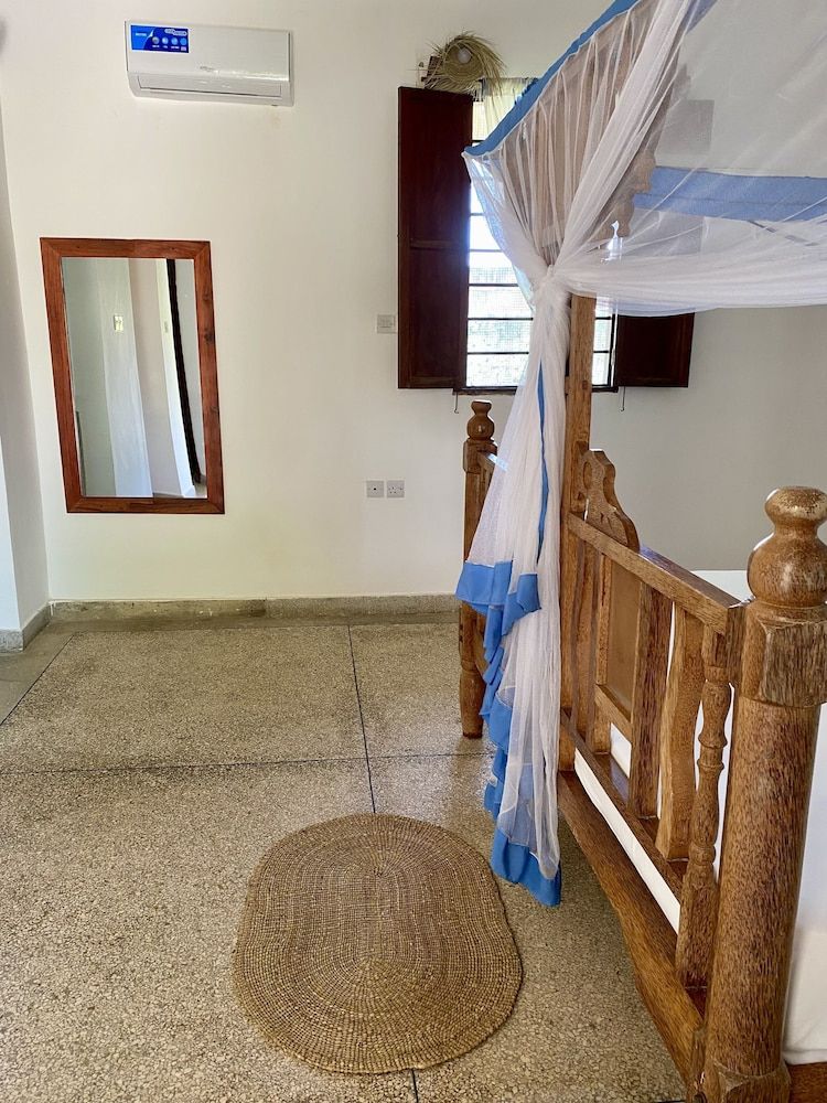 White Star Ocean View Hotel Classic Double Room 2