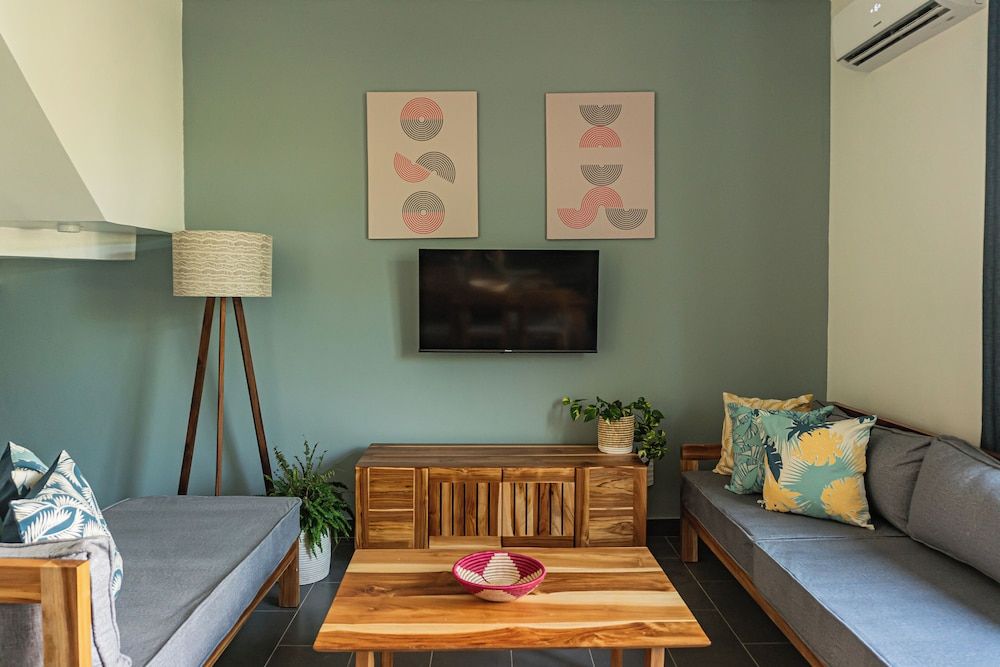 Soul Paje Managed by TOC 2 Bedroom Duplex Apartment 5