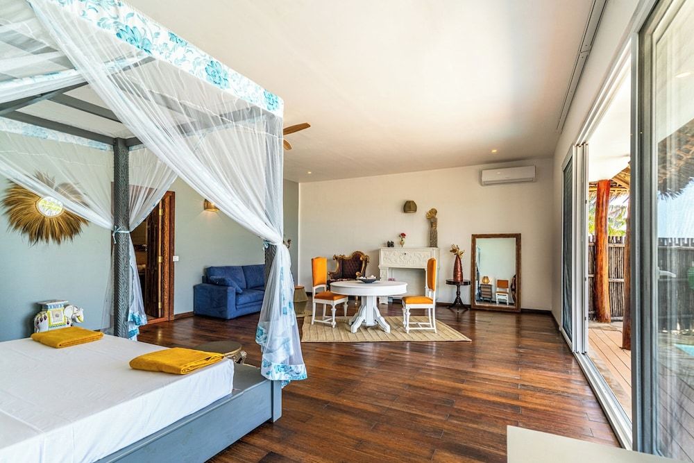 Maharaja Boutique Hotel Zanzibar Luxury Villa, Private Pool, Sea View 2