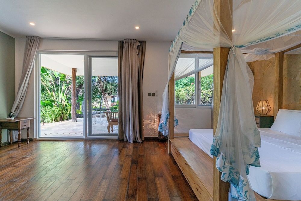 Maharaja Boutique Hotel Zanzibar Deluxe Villa, Hot Tub, Sea View 2