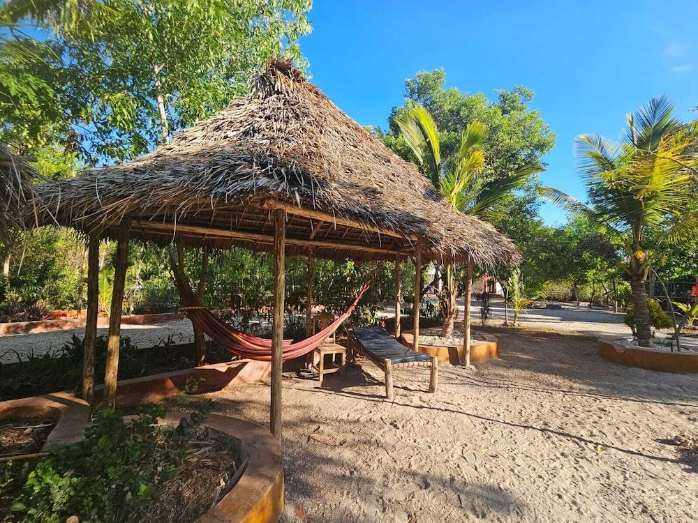 Karibu Maisha Lodge Comfort Double Room 8