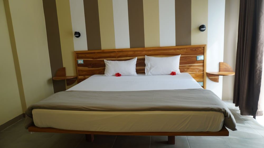 Blackstone Beach Resort Classic Double Room, Garden View