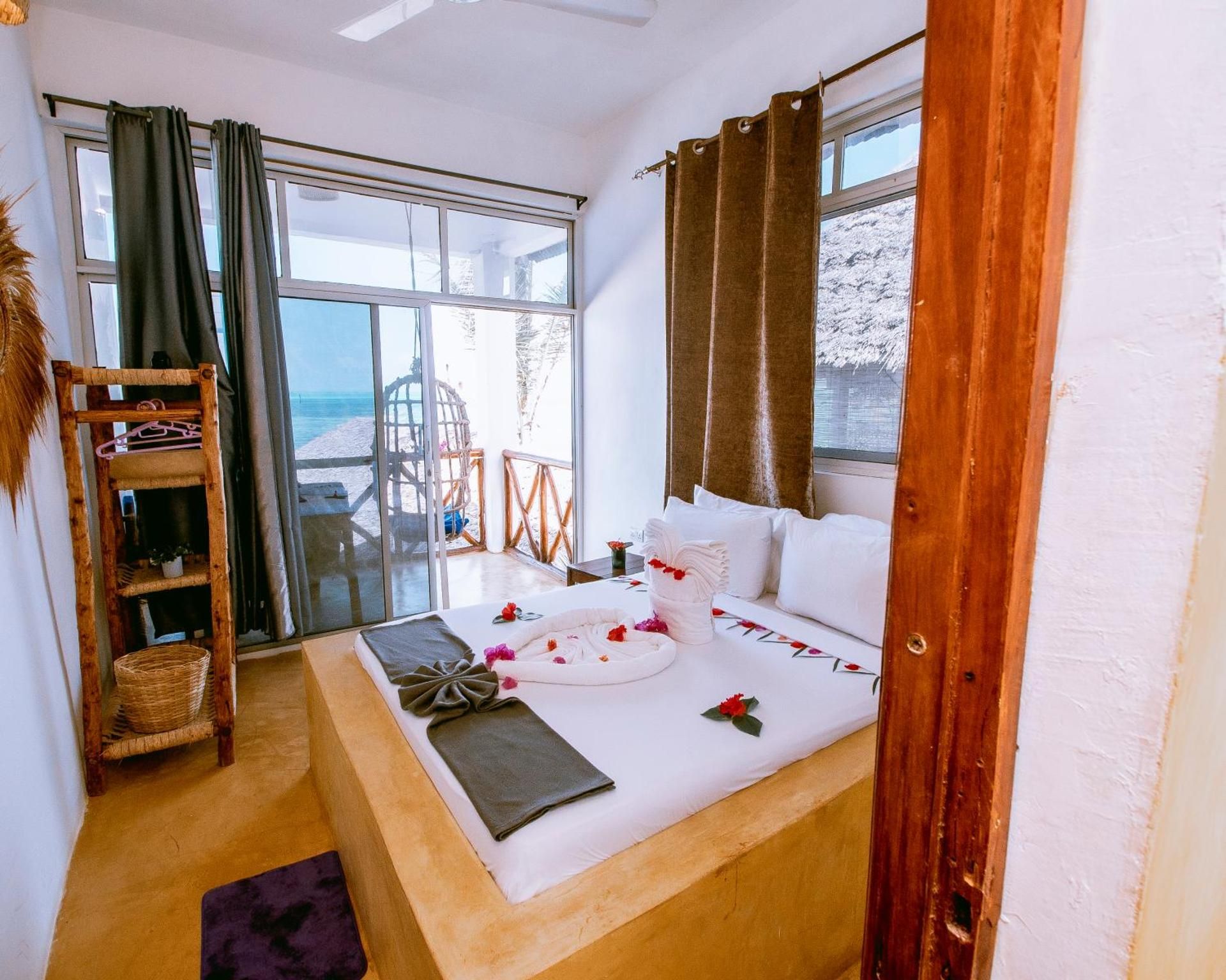 Double Room with Balcony and Sea View