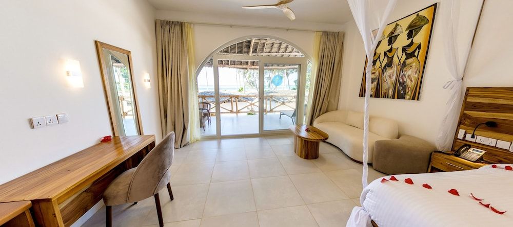 Royal Mandarin Hotel & Resort Double or Twin Room, Sea View 4