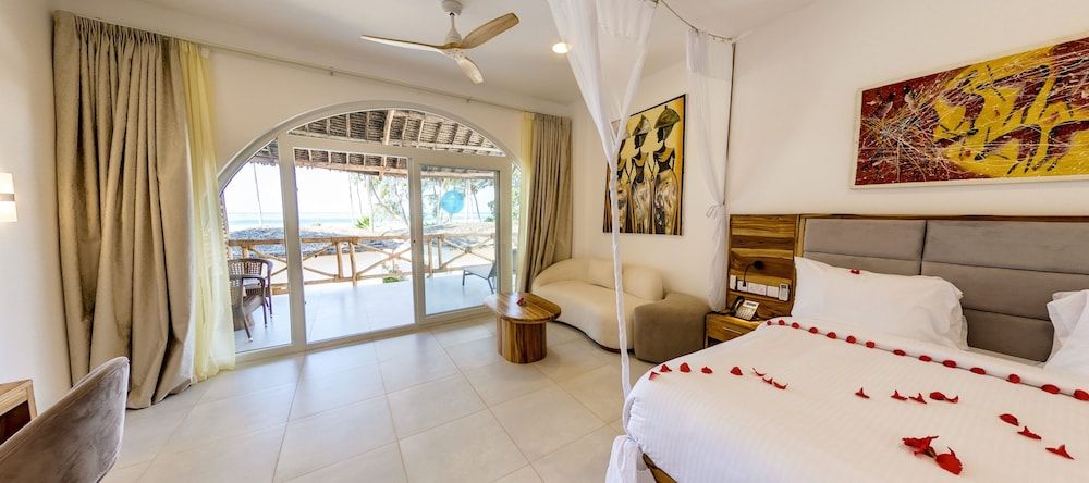 Royal Mandarin Hotel & Resort Double or Twin Room, Sea View 5