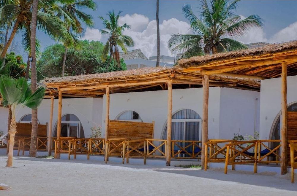 Royal Mandarin Hotel & Resort Standard Room 18