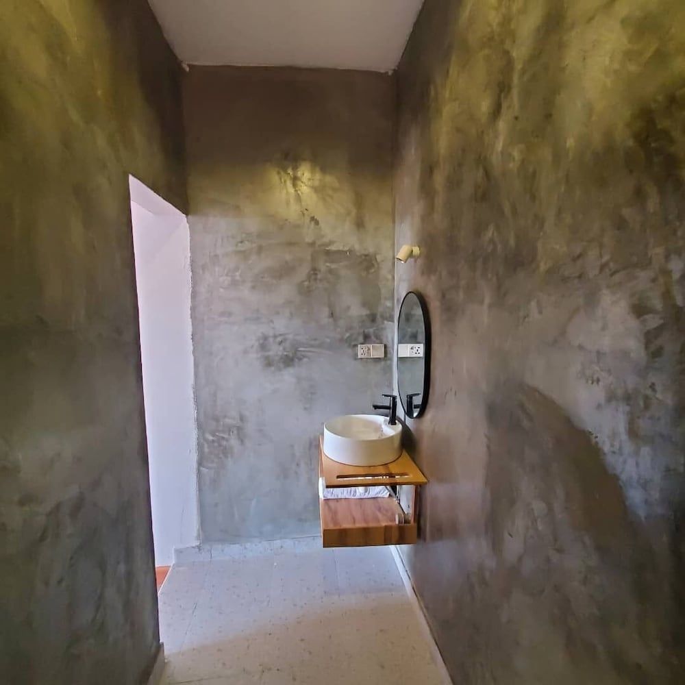 Sand and Sunset Deluxe Double or Twin Room, Sea View 12