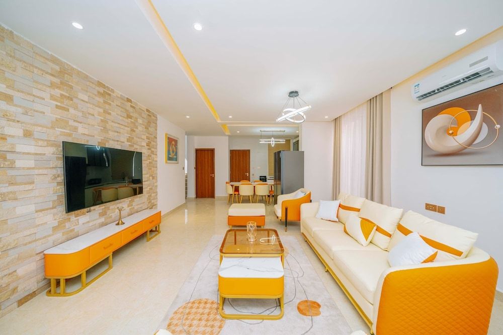 Royal Apartment Family Apartment, Balcony, Sea View 3