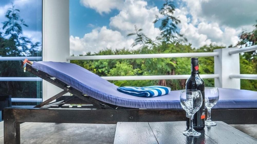 Aurora Boutique Hotel Standard Double Room, Pool View 4