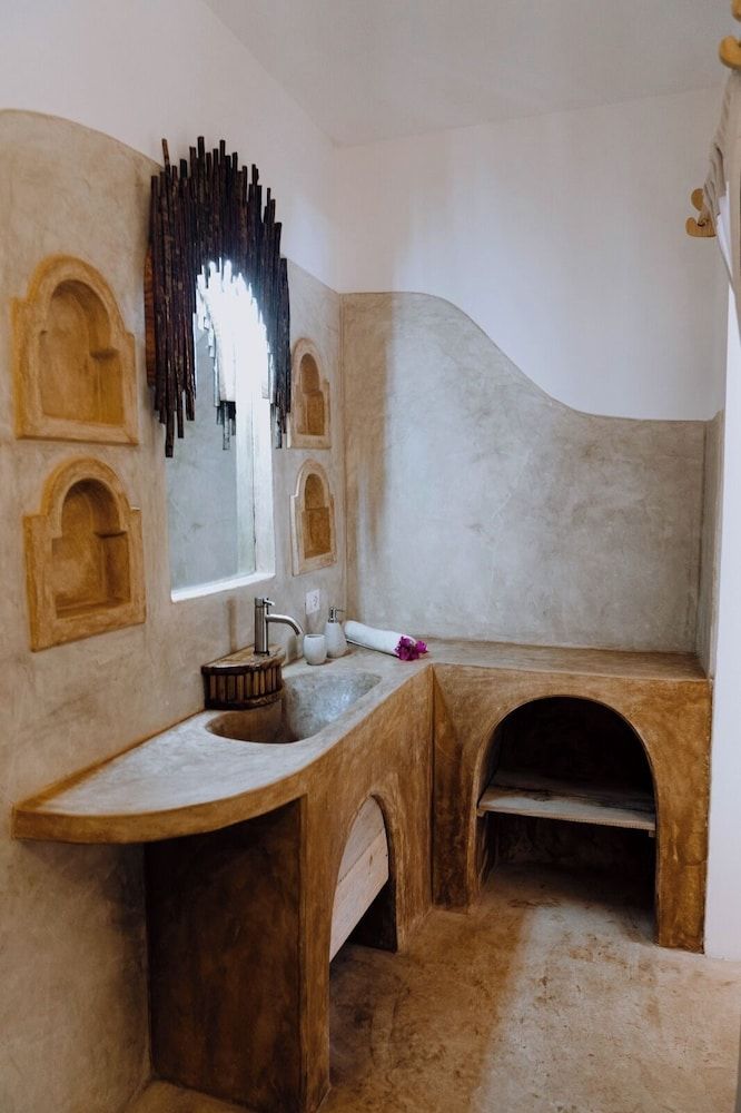 Tsunami village Economy Triple Room 3