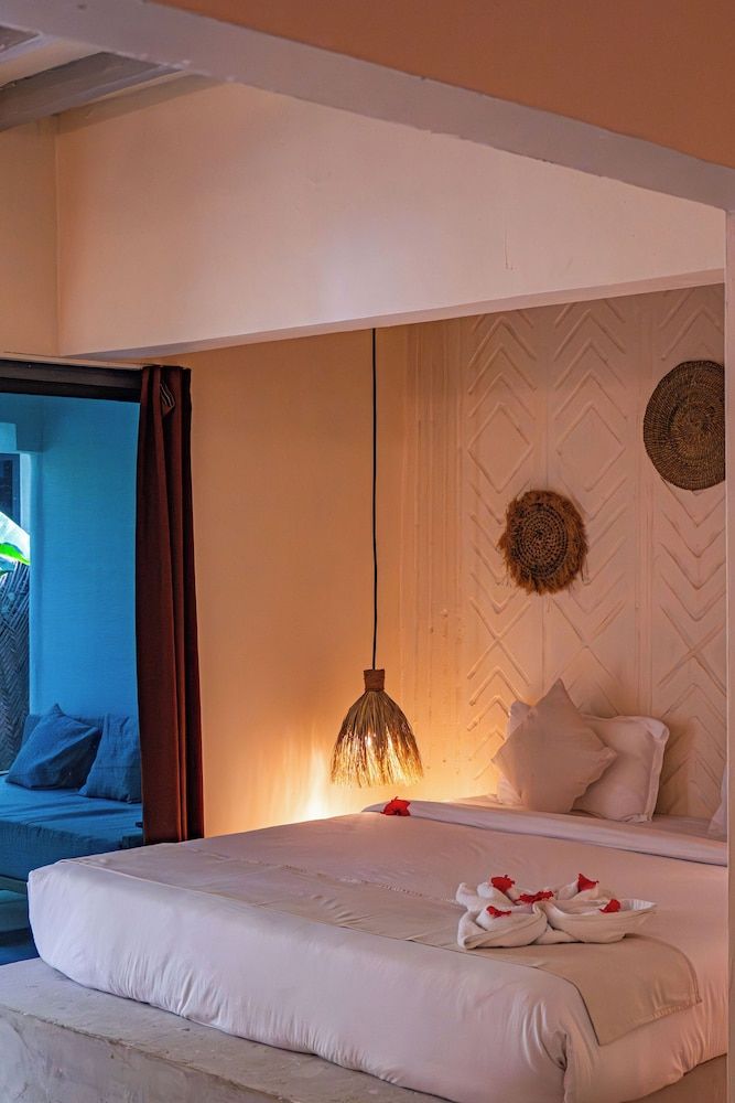 Seconda Stella Boutique Superior Suite, Pool View 4