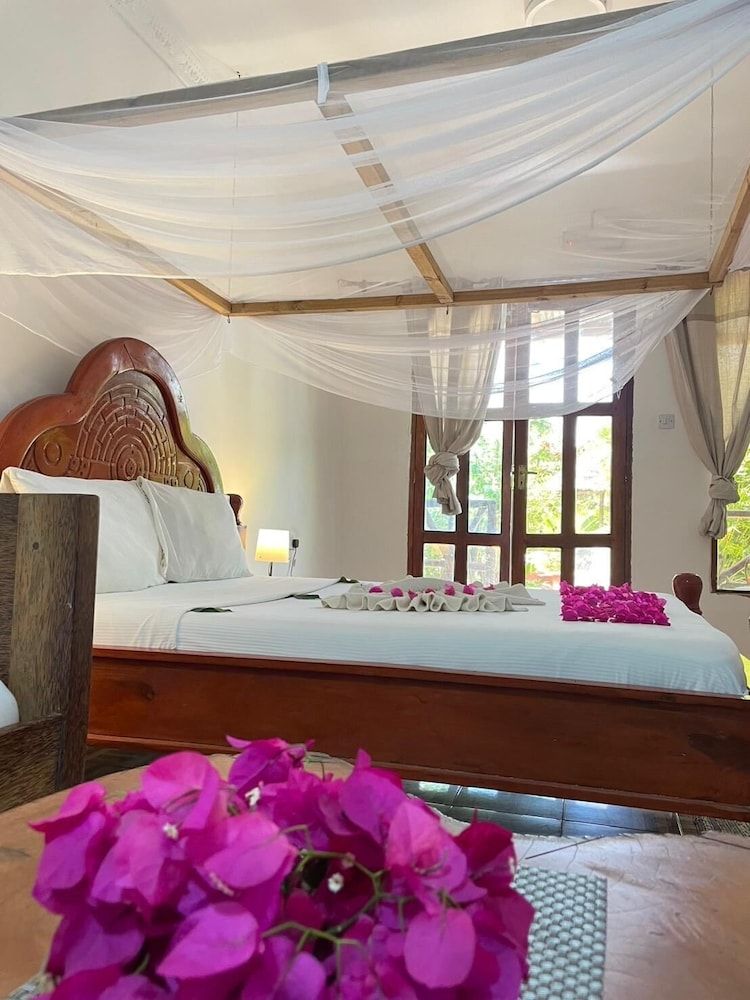 zanzllywood hotel and apartments Comfort Apartment, Garden View 13