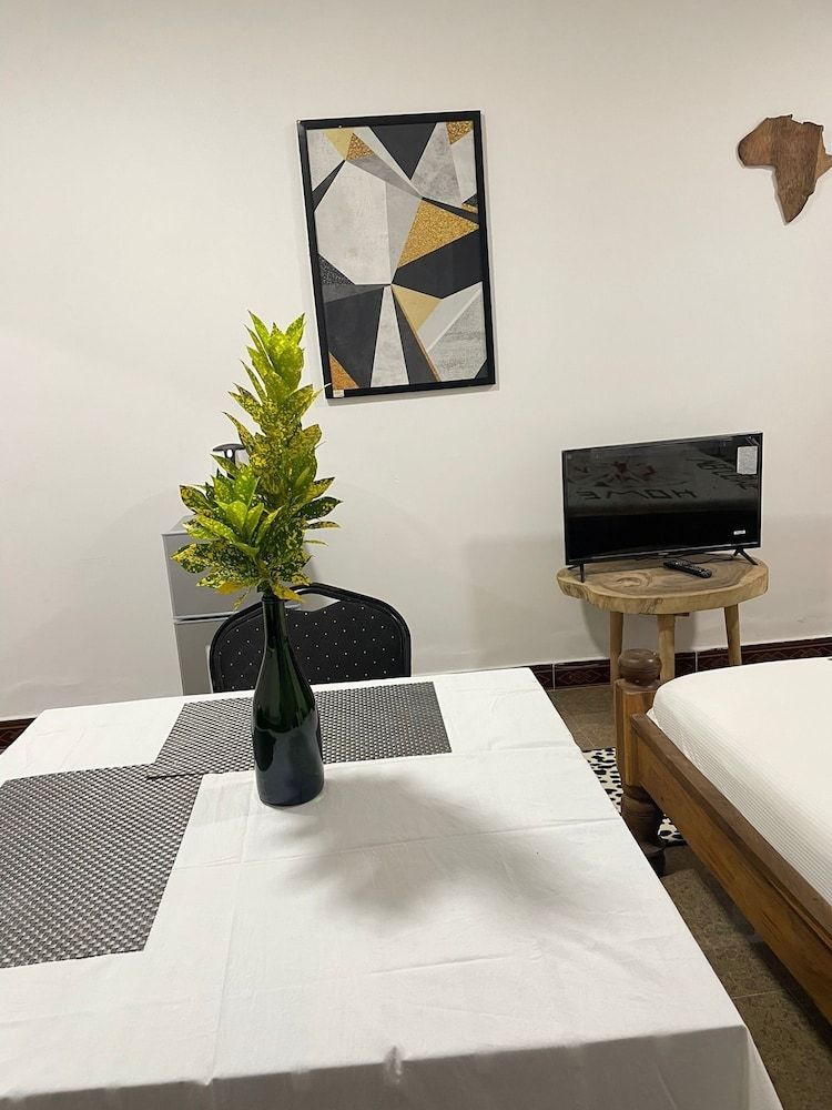 zanzllywood hotel and apartments Exclusive Double Room, 1 Bedroom, Garden View 9