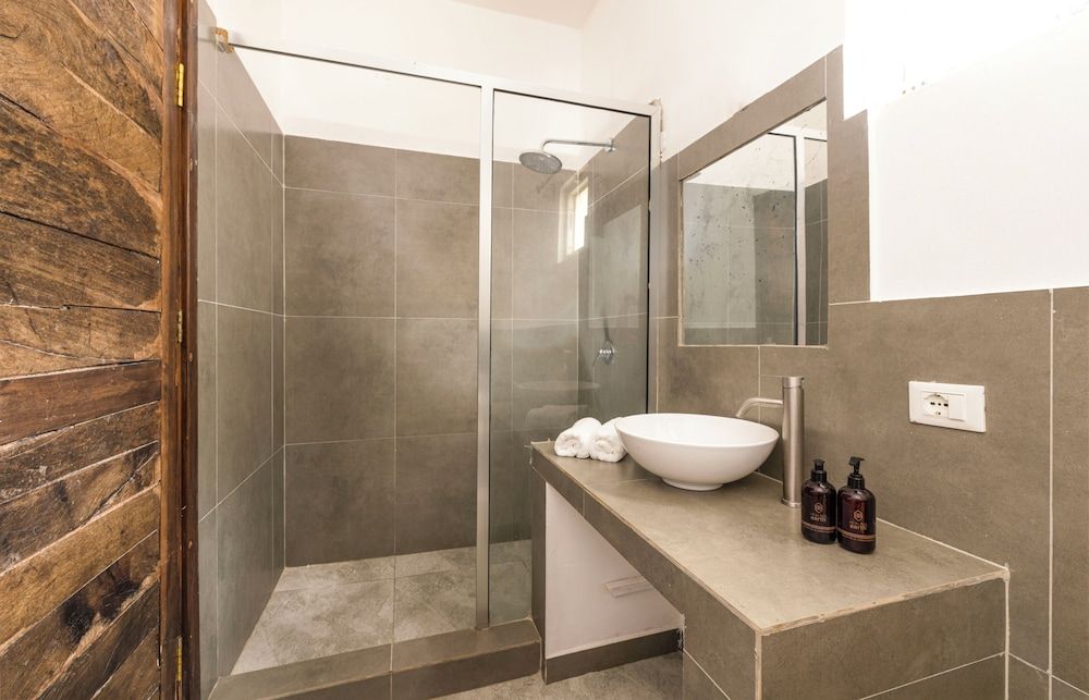 Surfescape Zanzibar Standard Apartment, 1 Bedroom, Patio, Ocean View 8