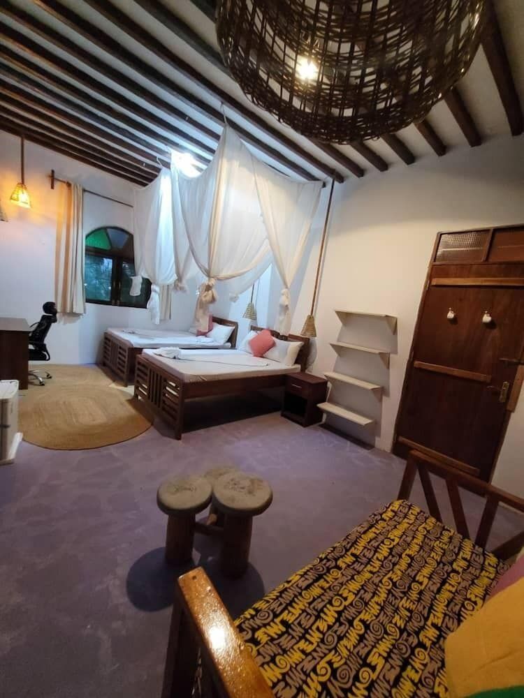 Sand and Sunset JGM Hotel Paje Deluxe Twin Room, Courtyard View 4