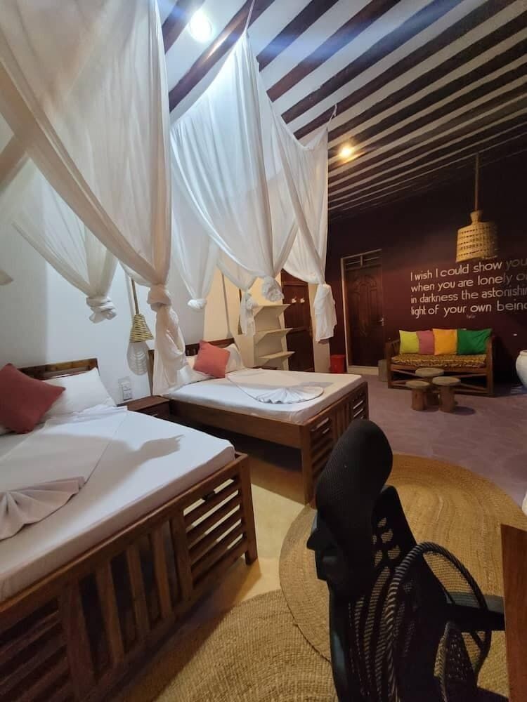 Sand and Sunset JGM Hotel Paje Deluxe Twin Room, Courtyard View 3