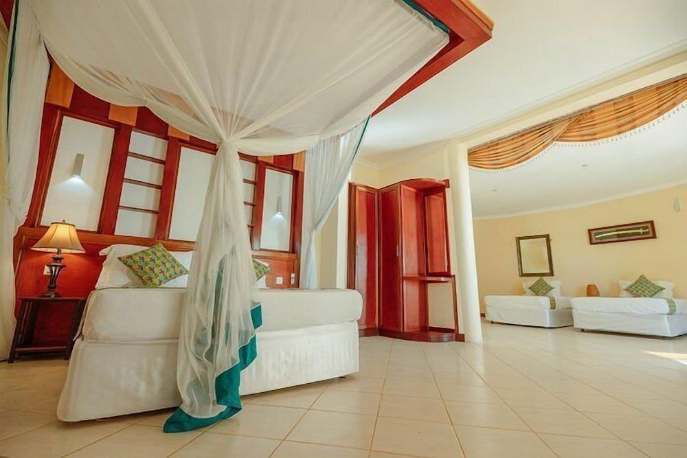 Kae Beach Resort Comfort Double Room, Beach View 6