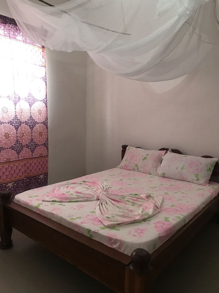 Standard Double Room, Shared Bathroom