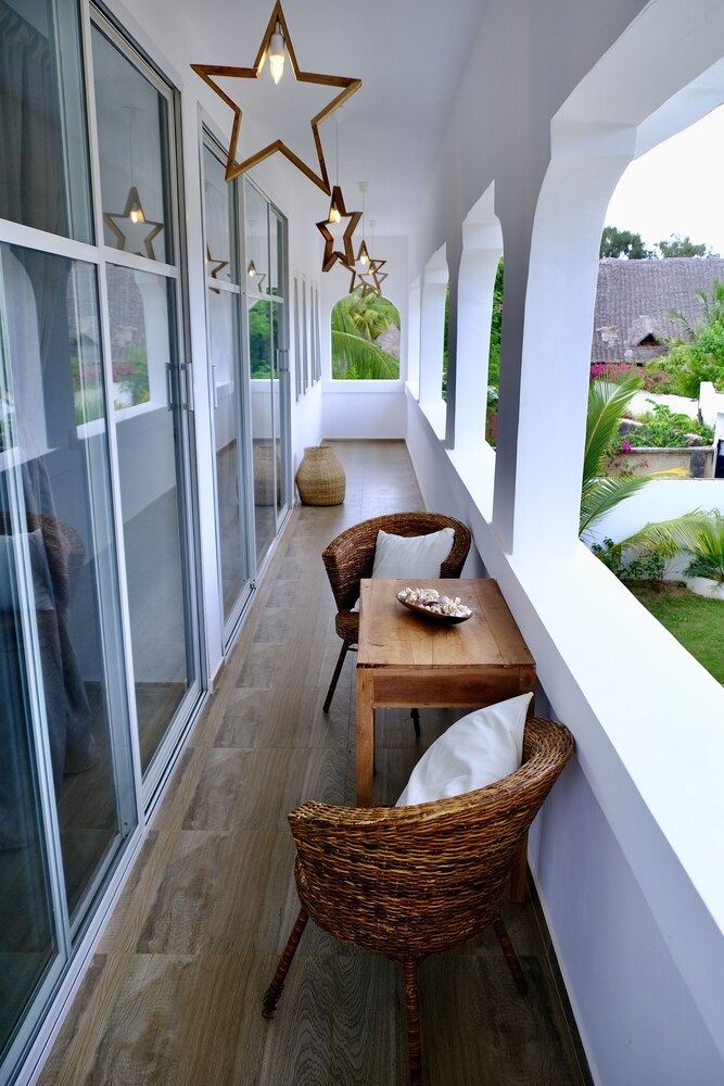 Antares Villa Deluxe Suite 6