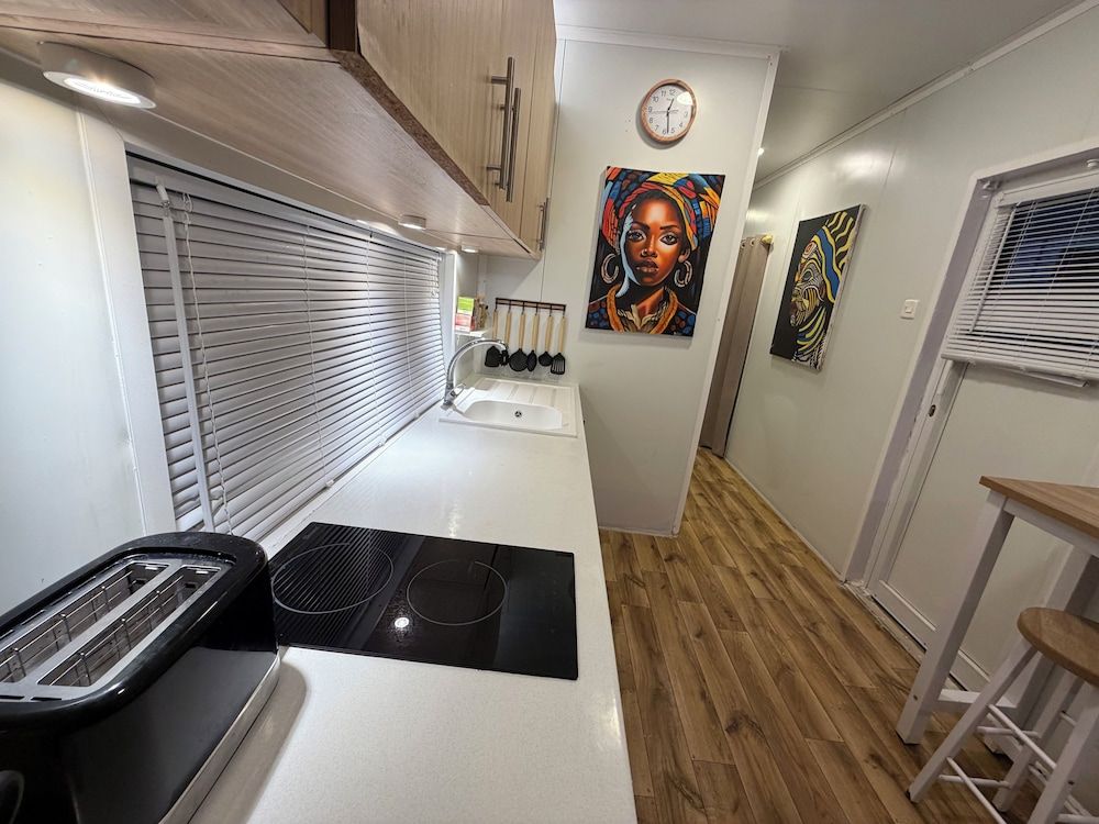 Zanzibar Beach House- West Villa 10