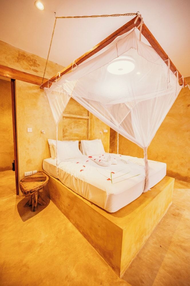 Mayai Ocean Resort Romantic Studio Suite 24