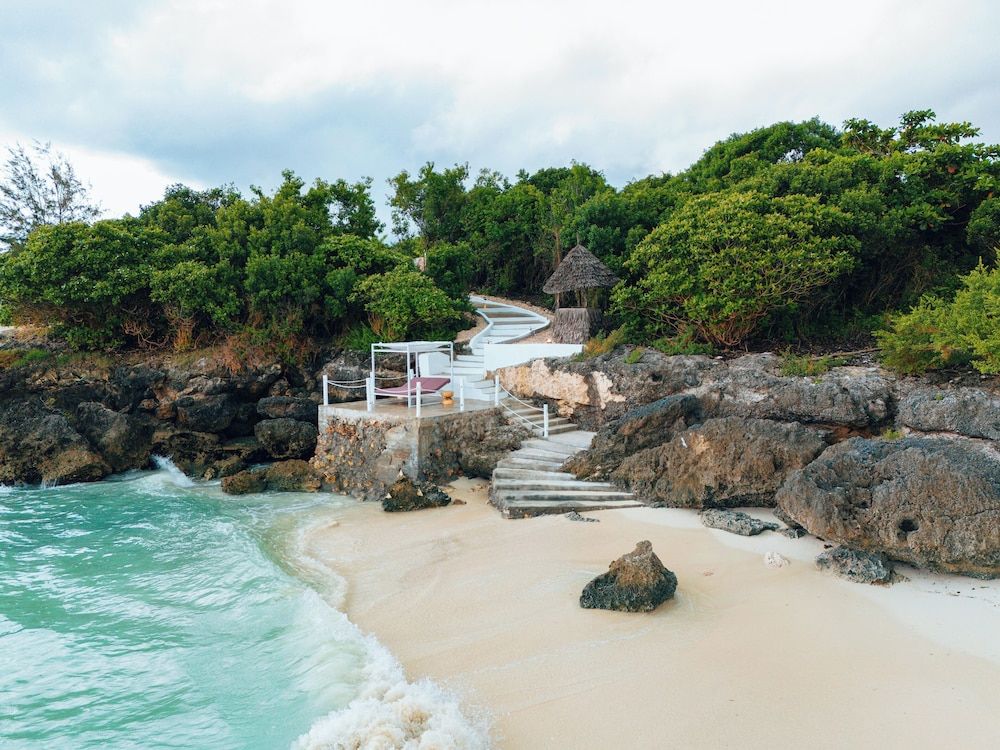 SafiraBlu Luxury Resort & Villas Fisherman's Cove 5