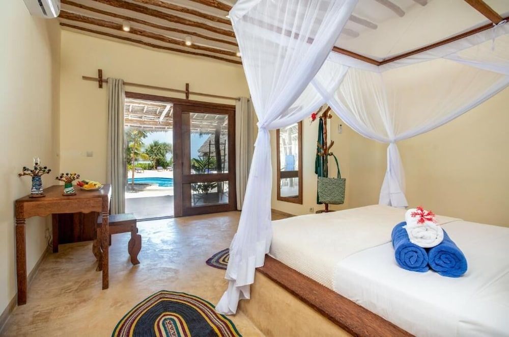 Marafiki Beach Hotel & Spa Deluxe Double Room, Ocean View 4