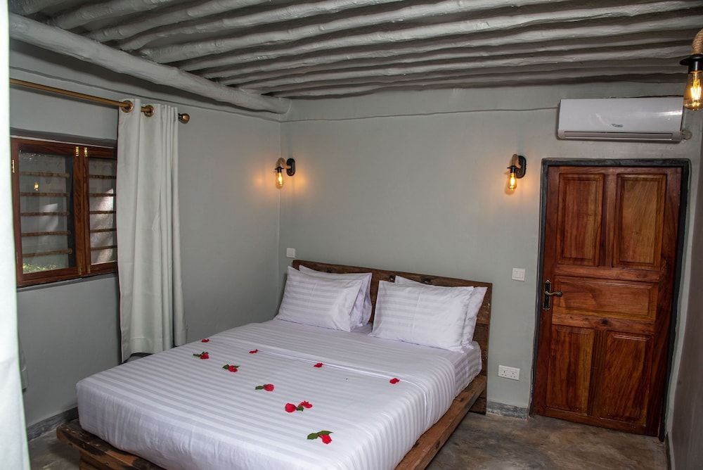 Ndame Paje Hotel Economy Double Room Single Use 3